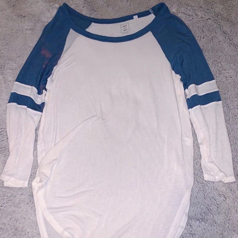 quarter sleeve shirt